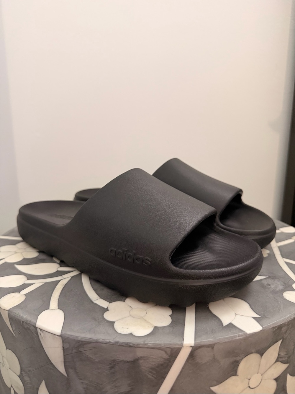 adidas men Black Slide Sandals - Easy Slip-On Slides